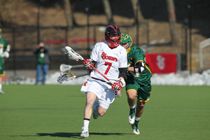 Eric DeJohn (7) faces his old team when St. John's faces Syracuse on Saturday at 4 p.m. in the Carrier Dome.