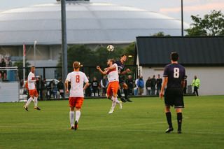 Syracuse outshot Northwestern, 11-4.